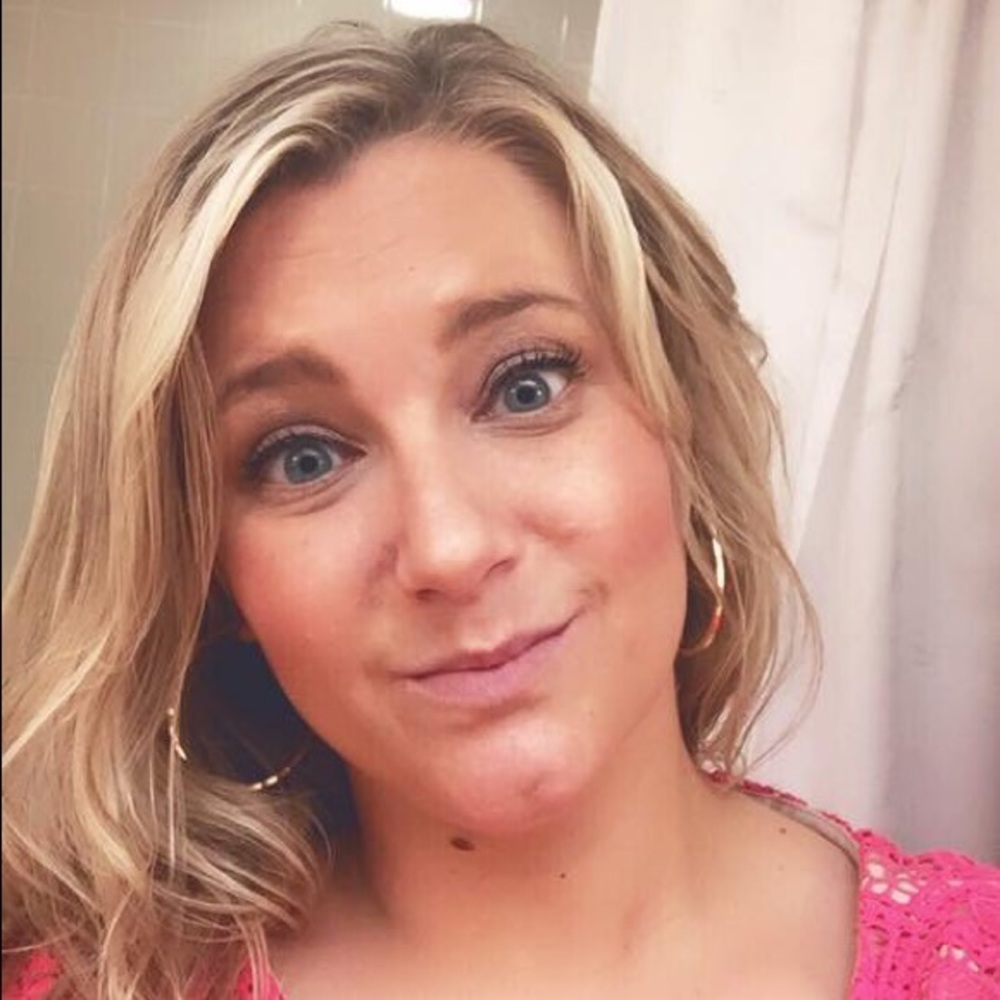 Meet your Posher, Jillian